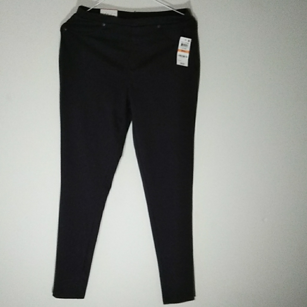 Style & CO Women's Mid rise Twill Leggings